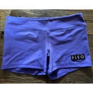 Fleo Purple Shorts, Size Medium